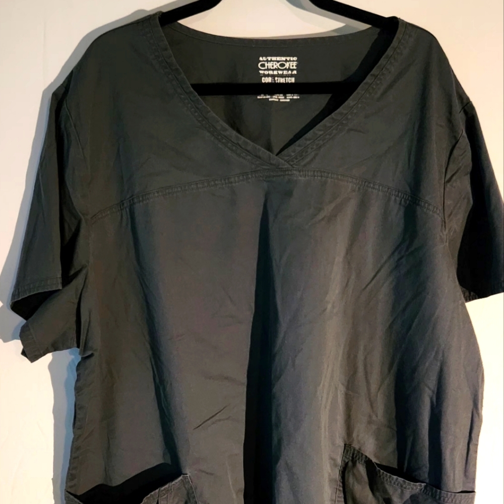 Scrubs Top